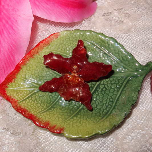 Iris Hair Clip